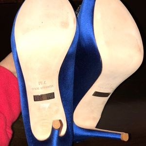 Blue Open toe pump